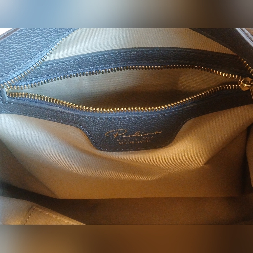 Paolina -Genuine Leather Shoulder Bag, NWT, Gray, 2 Open/1 Large Zippered Pocket - Picture 11 of 14